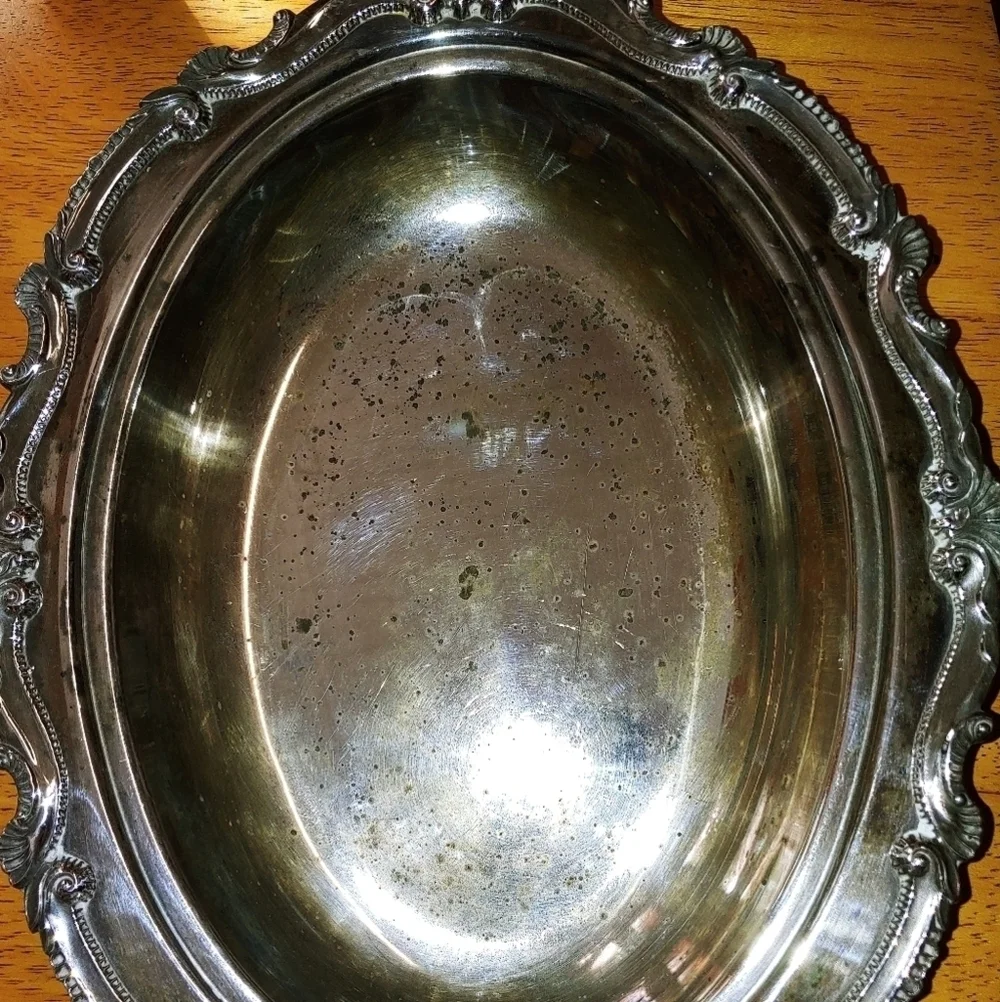Chippendale by Wallace X101 Silverplated Serving Tray.